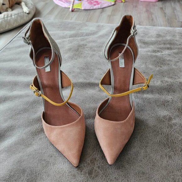 Schutz Suede Colorblock D'Orsay Pointed Toe Pumps. - Picture 1 of 2